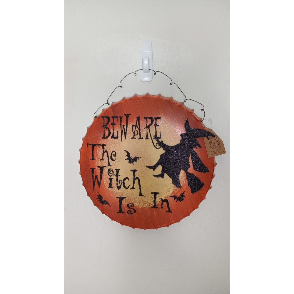 Orange Round Metal Bottle Cap Halloween Witch Wall Door Decor New